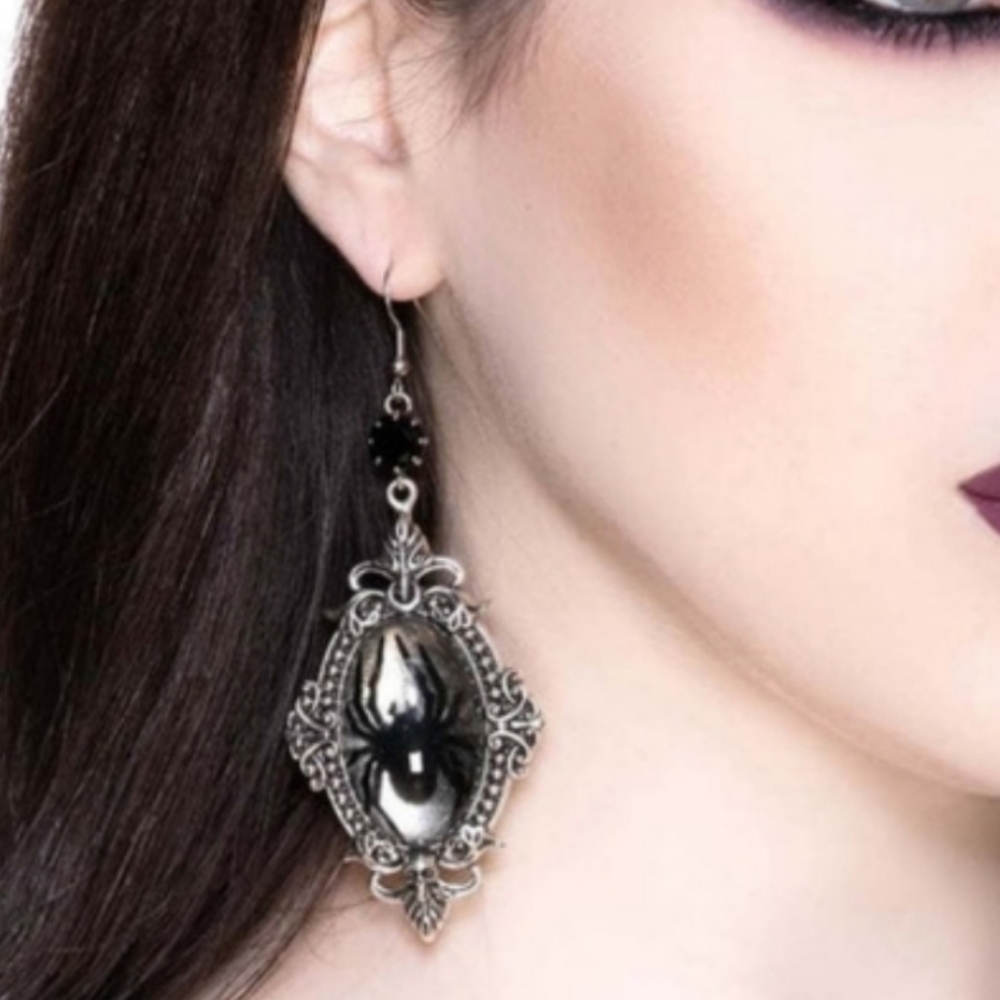 Killstar Venom Earrings Silver